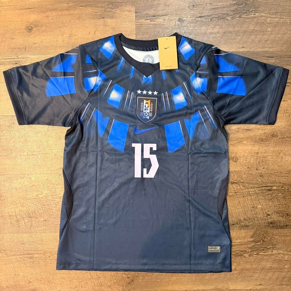 Valverde 15 Uruguay away kit soccer jersey Fan Version Brand new with tag Size L